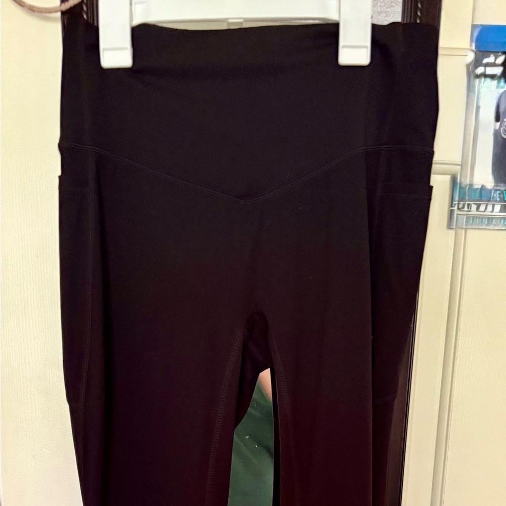 HALARA Women's Black High-Waisted Leggings